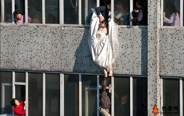 时代评出2011年度惊讶照片社会gif搞笑图片