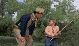 钓鱼钓了一下午一个没有，你直接去里面捞吧社会gif搞笑图片