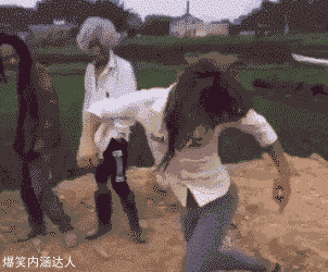 看了这条路上不用扫地了社会gif搞笑图片