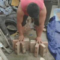 世间牛人社会gif搞笑图片