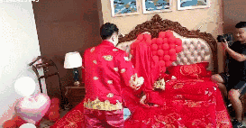 新娘身手如此敏捷，兄弟保重社会gif搞笑图片