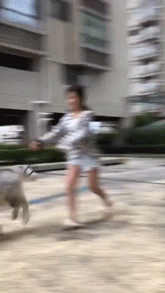 女生千万不要养大狗子社会gif搞笑图片