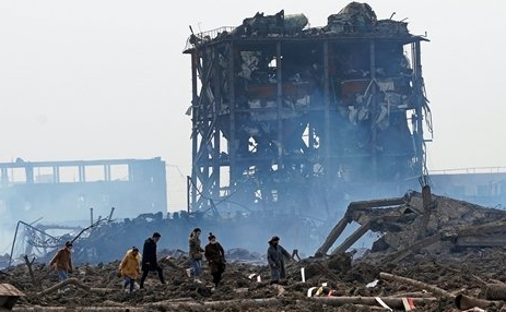 响水3.21爆炸环境 新民河污水已开始外排社会gif搞笑图片