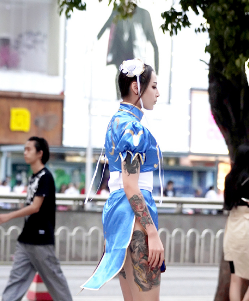 美女cos春丽图片社会gif搞笑图片