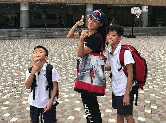 张柏芝的儿子图片社会gif搞笑图片