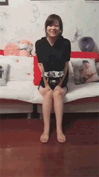 正能量下半身截肢美女GIF动图社会gif搞笑图片