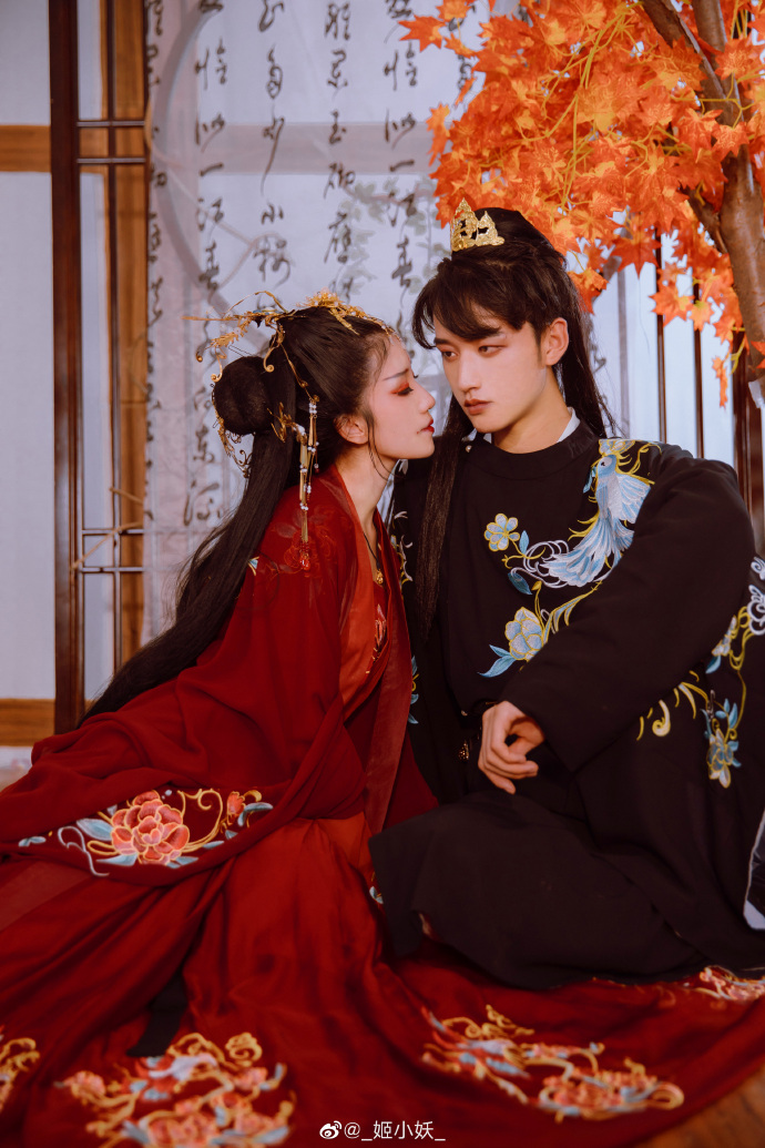 个性唯美的中国风情侣写真图片社会gif搞笑图片