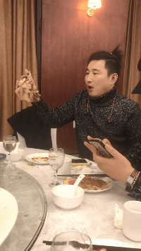 新一代打包的方式社会gif搞笑图片