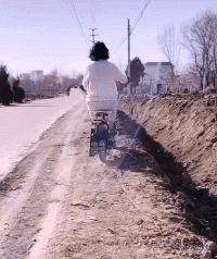 妹子这不能怪我社会gif搞笑图片