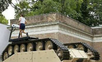 最霸气的跑步机体育gif搞笑图片