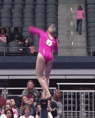 兄弟，你这么会玩家里人知道吗？体育gif搞笑图片