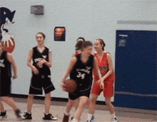 大灌篮，唉，失败了！体育gif搞笑图片