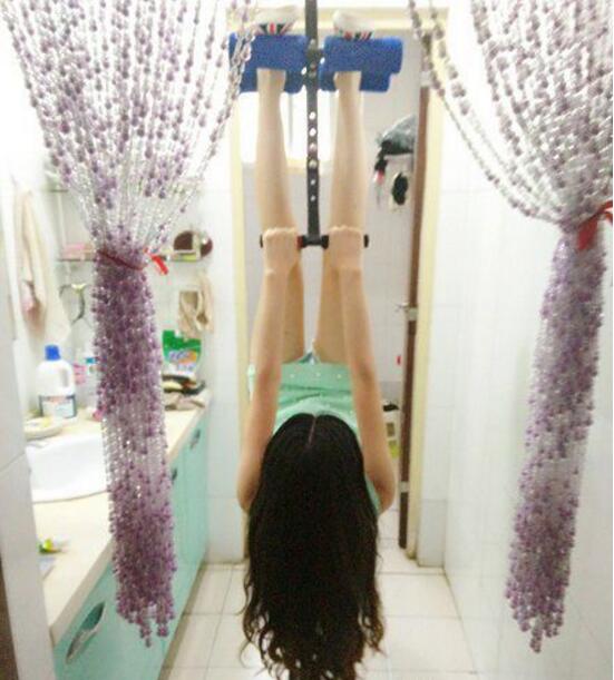 想瘦腿，什么法子都能想得出来体育gif搞笑图片