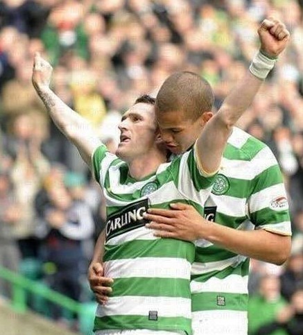 足球场上的激情体育gif搞笑图片