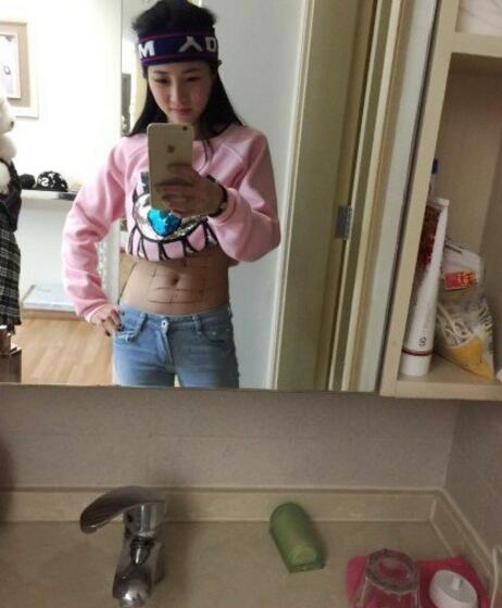 你这腹肌练得不错啊体育gif搞笑图片