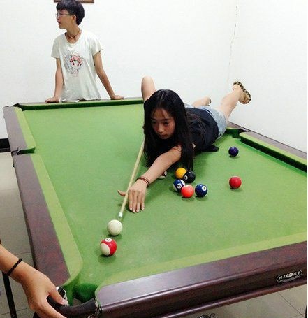 进球需要好姿势体育gif搞笑图片