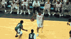 碉堡的过人体育gif搞笑图片