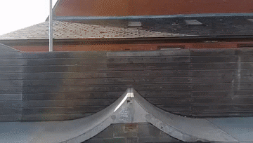 不好意思，我真的想不到滑板会断开体育gif搞笑图片