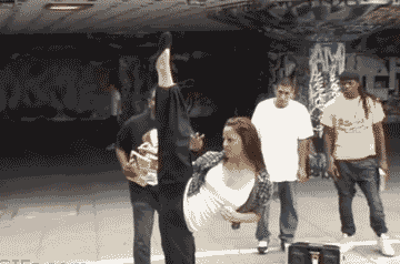 厉害了我的姐，看好你体育gif搞笑图片