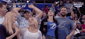 篮球 体育 兄弟看那呢体育gif搞笑图片