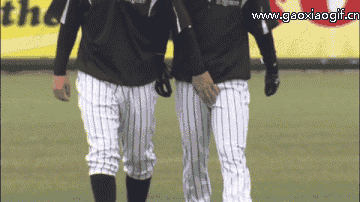 不必要这样光明正大的比大小吧体育gif搞笑图片