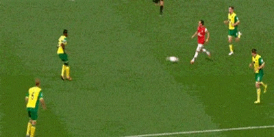 这是开了挂吗，无限闪现体育gif搞笑图片