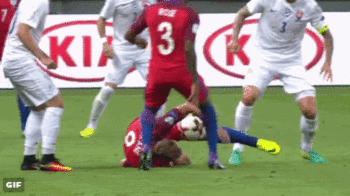 我就让白队的对手很无赖了体育gif搞笑图片