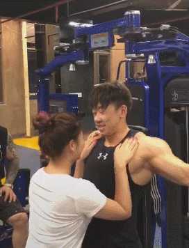 无情呀！体育gif搞笑图片