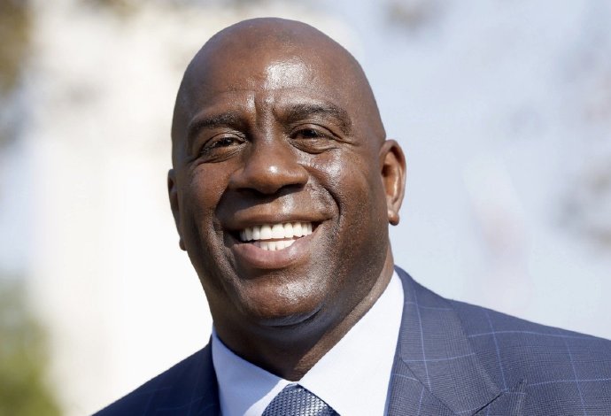 魔术师卸任湖人总裁图体育gif搞笑图片