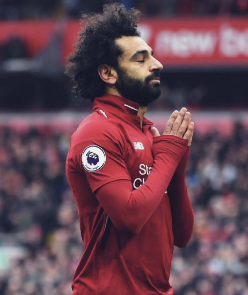 NBA球赛萨拉赫庆祝动作体育gif搞笑图片