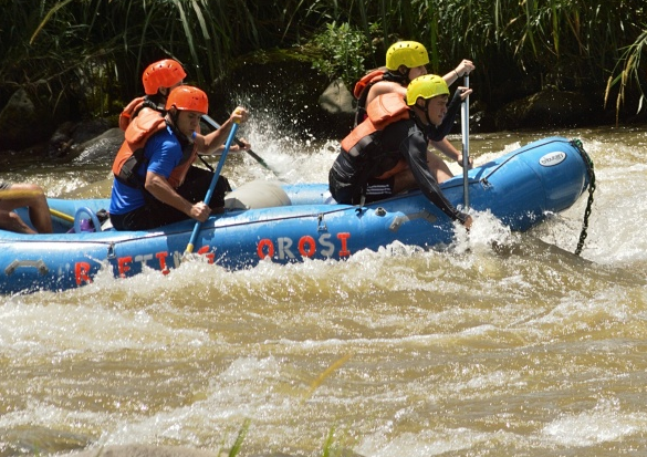 皮划艇水上漂流图片体育gif搞笑图片