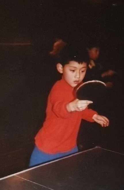 AI恢复的张继科童年照体育gif搞笑图片