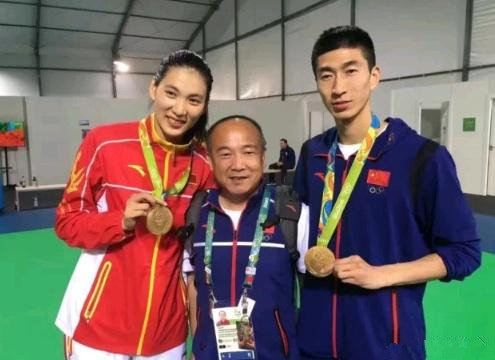 郑姝音男友赵帅夺冠图体育gif搞笑图片