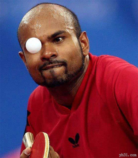 这个角度很奇特体育gif搞笑图片