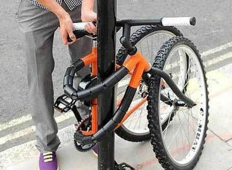 这样锁车不会被偷了综合gif搞笑图片