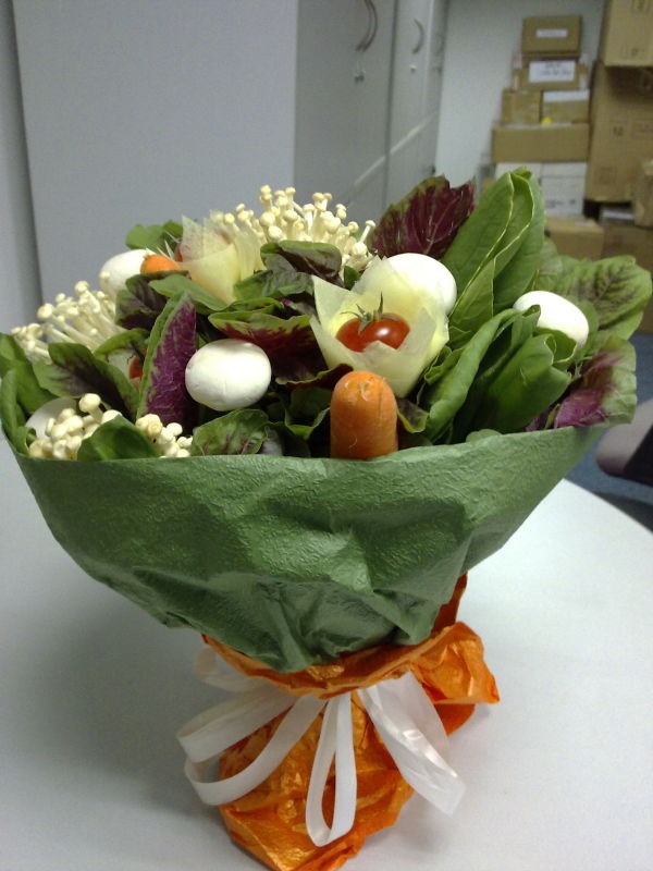 14日当花用，15日当菜用综合gif搞笑图片