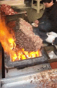 一次三百根，这烤串，我服综合gif搞笑图片