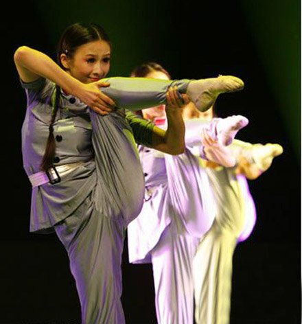 瞄准，射击.....综合gif搞笑图片