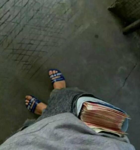 新拖鞋好看么？综合gif搞笑图片