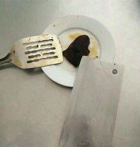 今天老婆给做的西餐综合gif搞笑图片