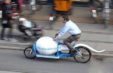 小心，撞谁谁怀孕哦综合gif搞笑图片