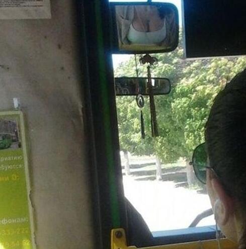 从此我爱上了坐公交车综合gif搞笑图片