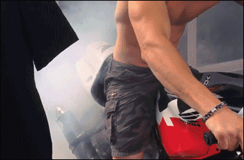 不会骑摩托车就不要骑，no zuo no die综合gif搞笑图片