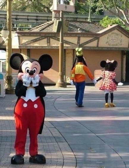 高飞！！！你抢我女朋友！！！综合gif搞笑图片