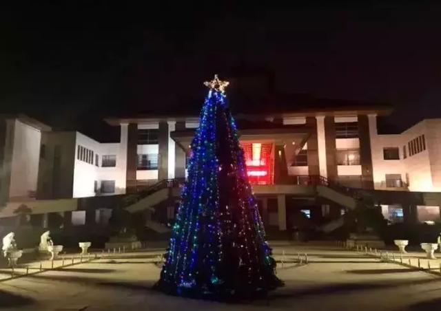 直男摄影作品：消失的女友综合gif搞笑图片