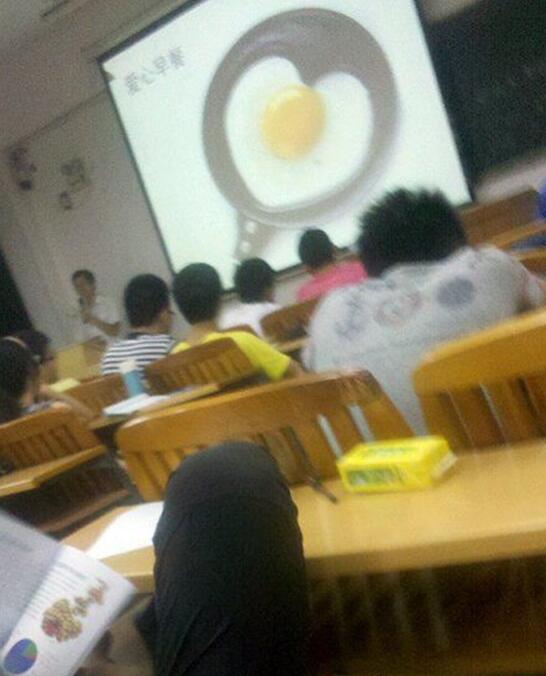 爱心早餐这种东西，只有看看的份综合gif搞笑图片