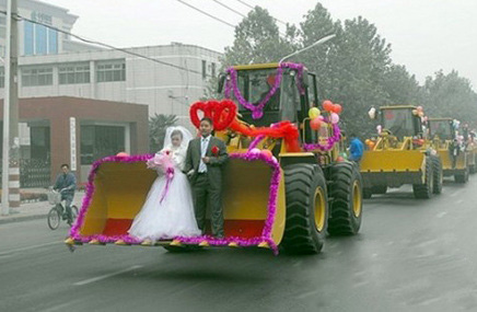 蓝翔毕业生的婚礼综合gif搞笑图片