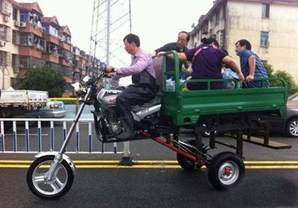 再也不用担心下大雨了综合gif搞笑图片