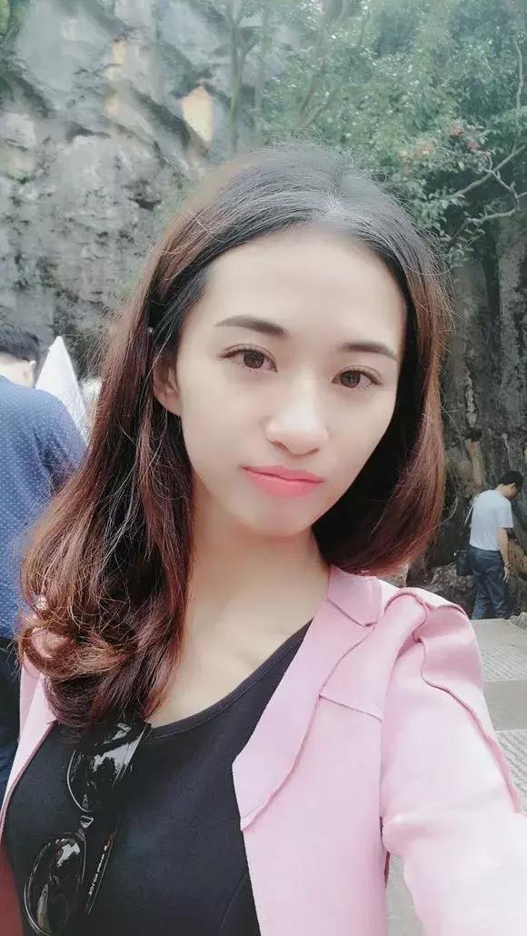 可以帮我头顶加颜色吗？头发颜色看起来不一致，谢谢综合gif搞笑图片