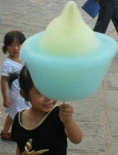 超有创意的彩色棉花糖综合gif搞笑图片